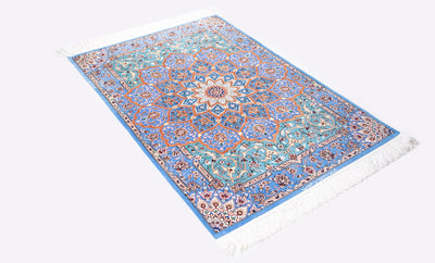 NEW カスピ海の色を彷彿させる青に翡翠色がアクセントのエスファハーン産絨毯。織工Hamatによる肌触りの良い絨毯。サイズ：103 x 150cm